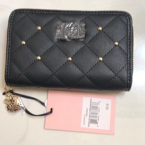 Juicy Couture Quilted Liquorice Holding The Line Multi Compartment Wallet NWT